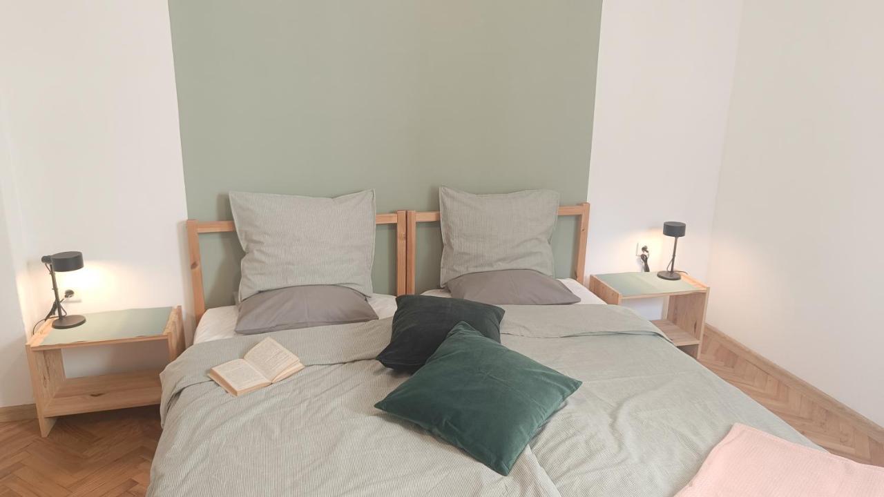 Apartment Balabanov Варна Экстерьер фото